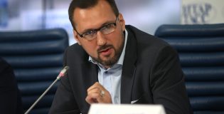 Продажа по паспортам спровоцирует очереди