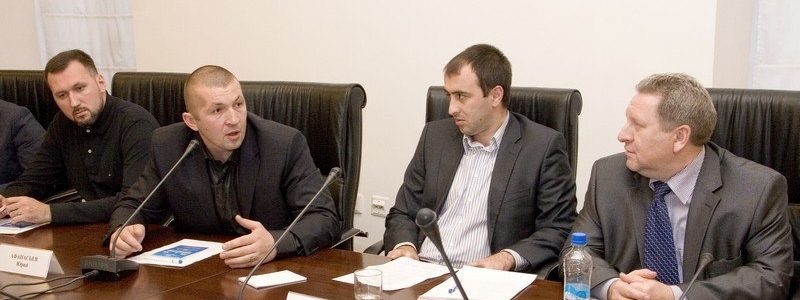 Минспорт ослабил запреты для болельщиков