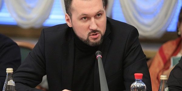 Решение ОМОНА поливать водой тысячи людей в конце октября – беспредел