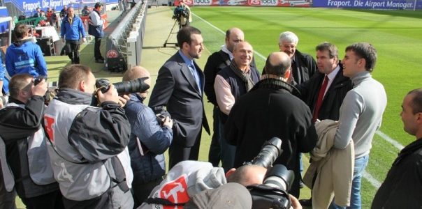 Бундеслига поделилась опытом